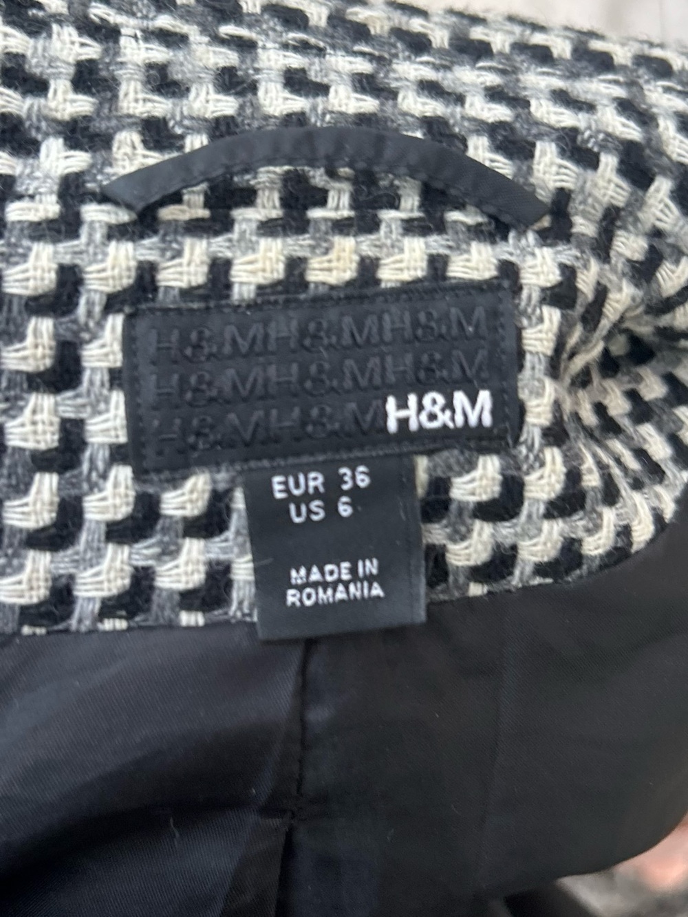 H&M Black White Tweed Blazer Jacket Cropped Houndstooth Size 6 - Picture 3 of 3